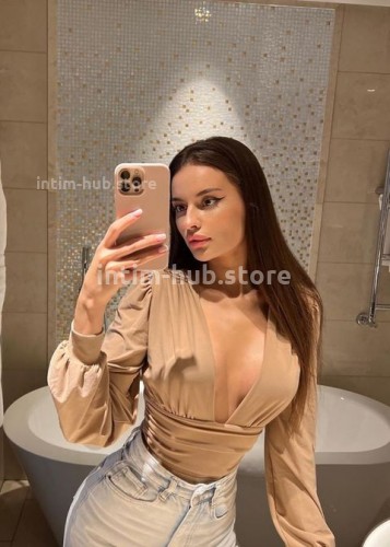 Аня, Г. Новочеркасск